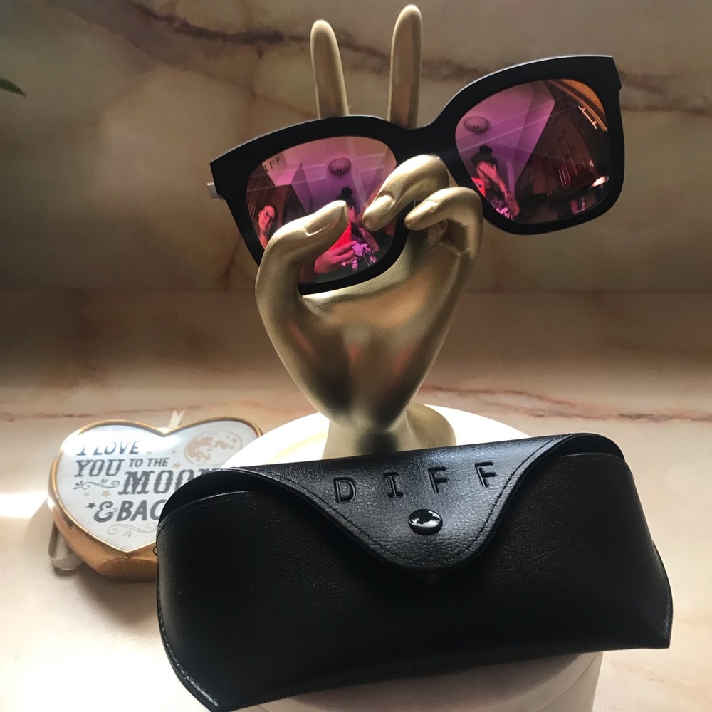 🆕 Diff Eyewear Sunglasses-Bella in Pink-Polarized